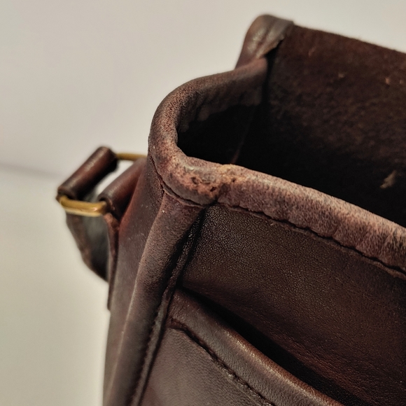 Vintage Coach City Crossbody - Picture 13 of 13